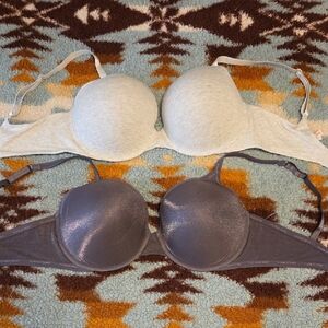2 Victoria Secret Tshirt Push Up Bras 38DD